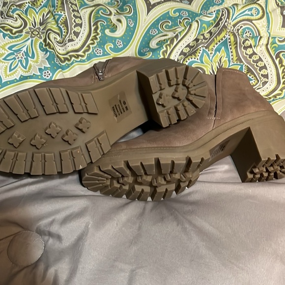 EUC jelly pop boots - Picture 3 of 3